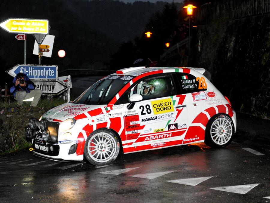  Abarth 500 R3T 2009 года  (фото 17 из 35)
